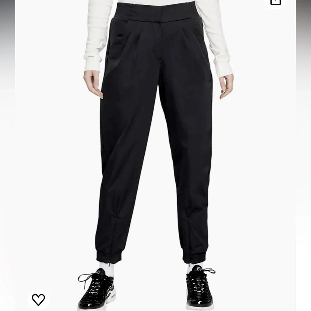 Nike Sportswear Dri-FIT Tech Pack
Women's Black High-Waisted Pants  Size 3x